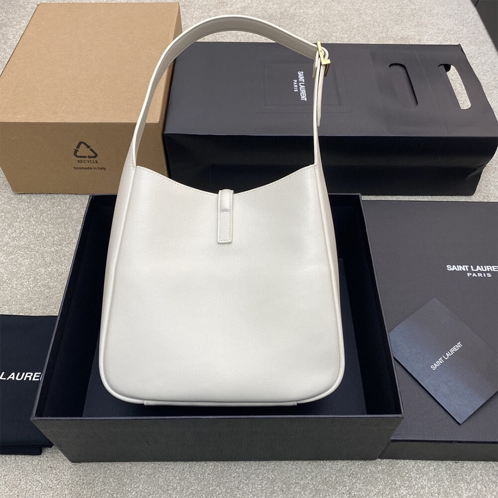 YSL le 5 a 7 supple small