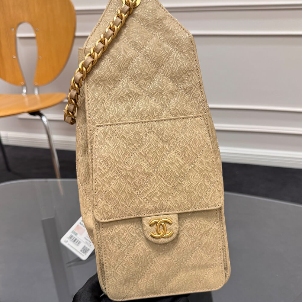 CHANEL 25 Medium Handbag(high-end grade)