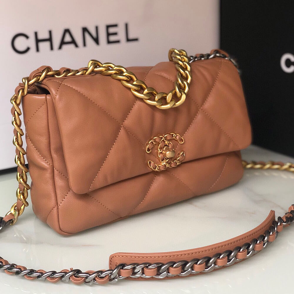 CHANEL 19 Handbag