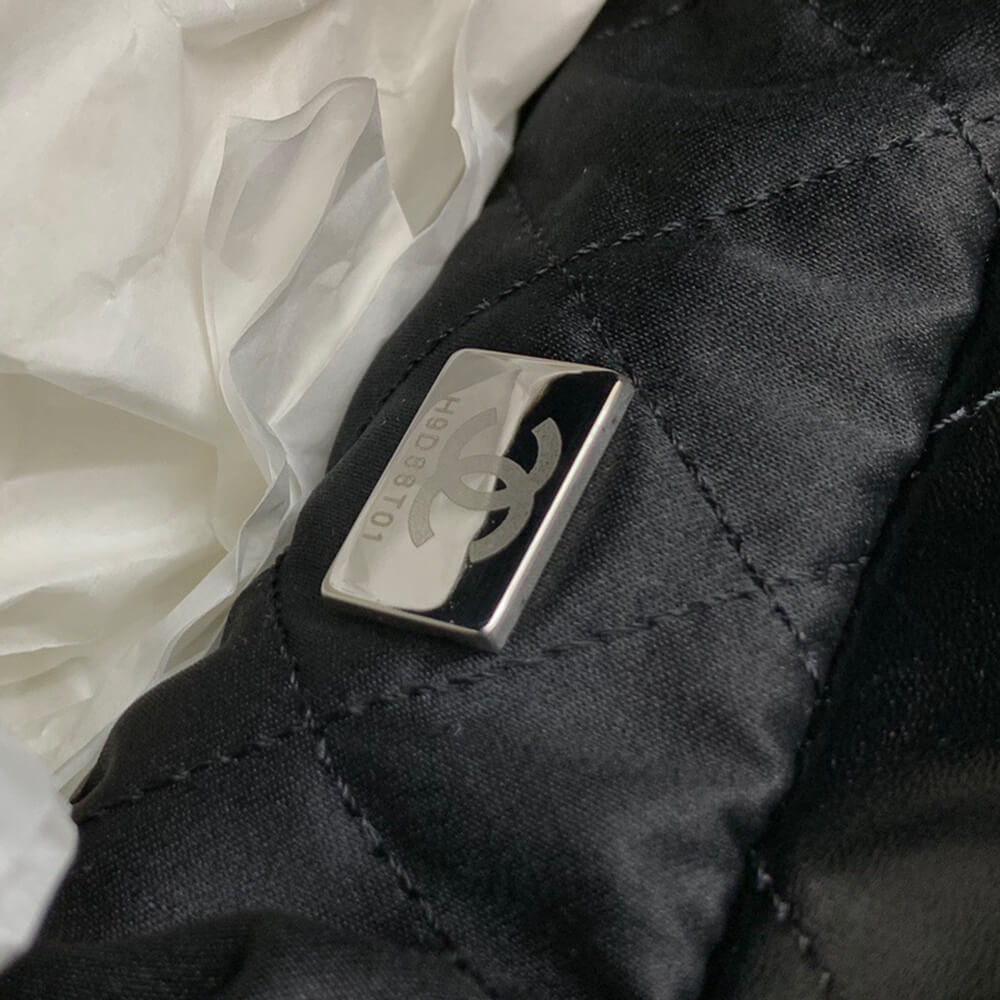 CHANEL 22 MINI HANDBAG(High-end Grade)