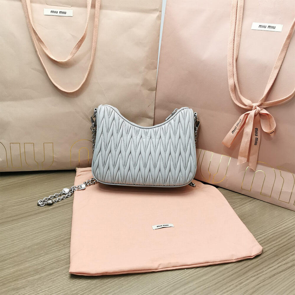 Matelasse nappa leather shoulder bag