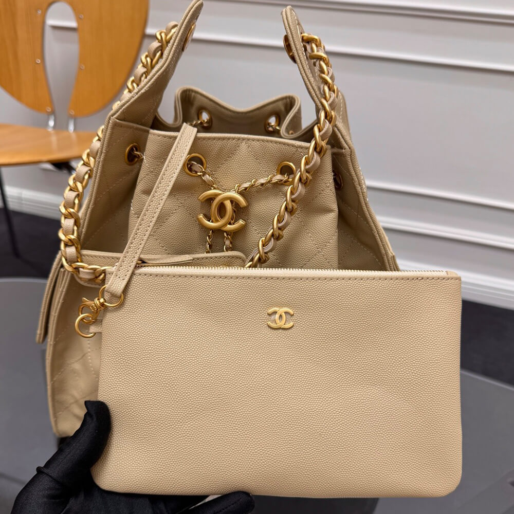 CHANEL 25 Medium Handbag(high-end grade)
