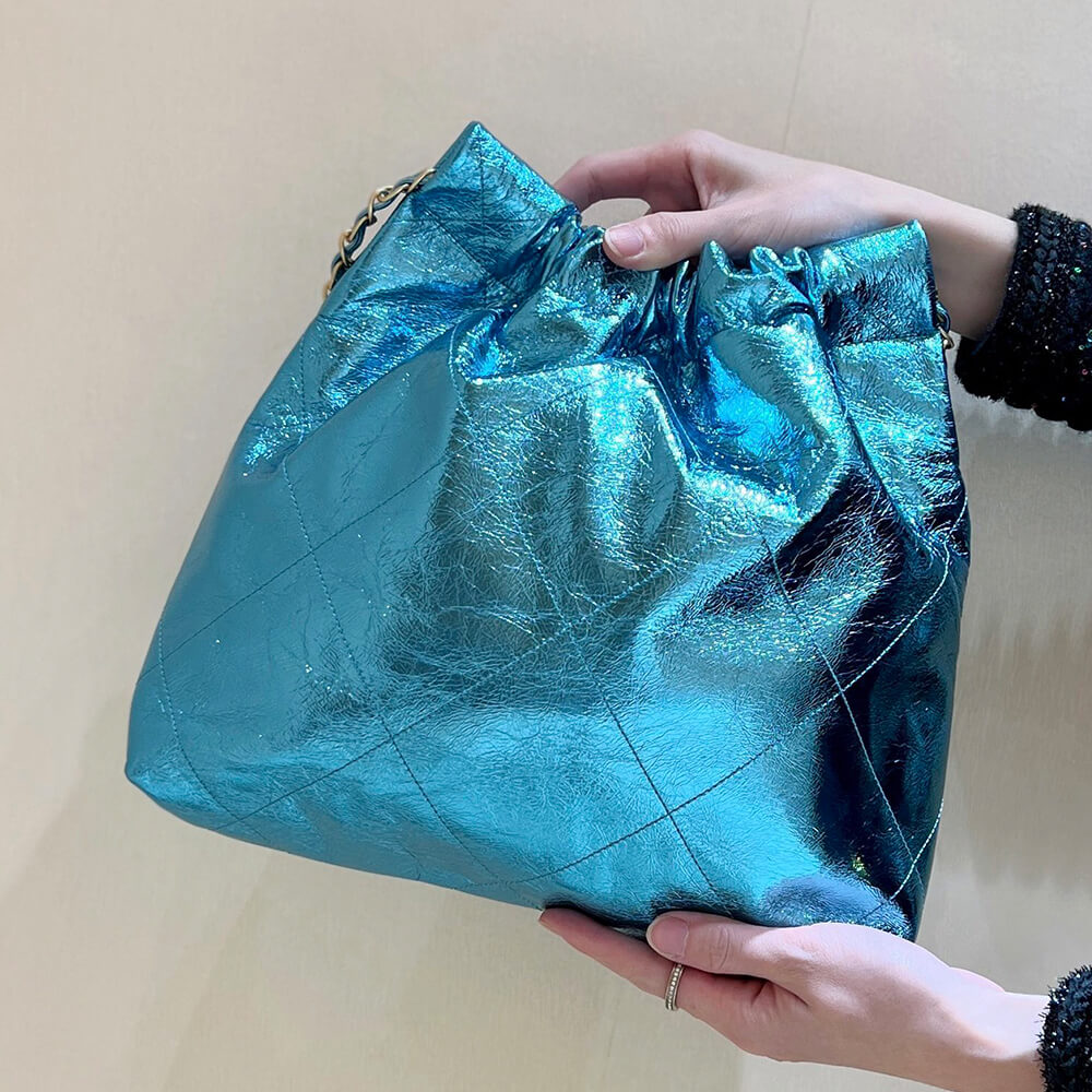 CHANEL 22 SMALL HANDBAG(high-end grade)